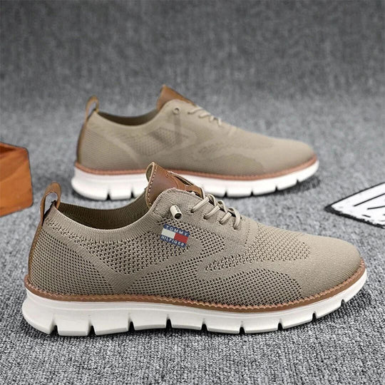 Zapatos ortopédicos modernos con malla
